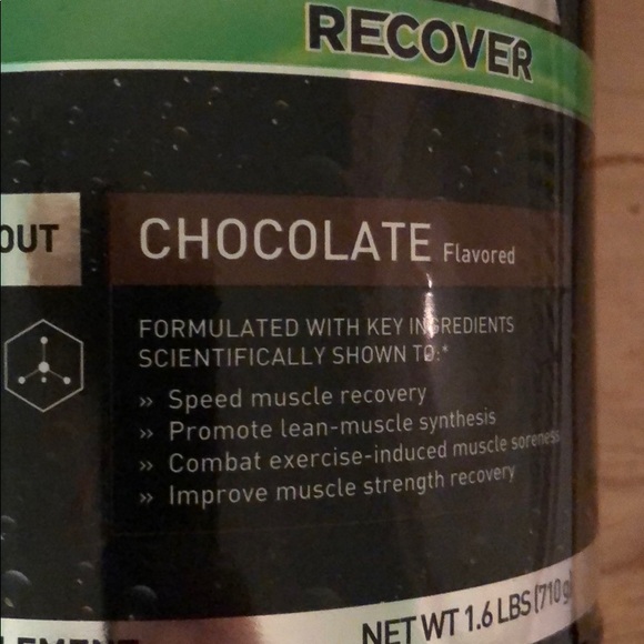 Beachbody Recover Chocolate - Picture 2 of 4
